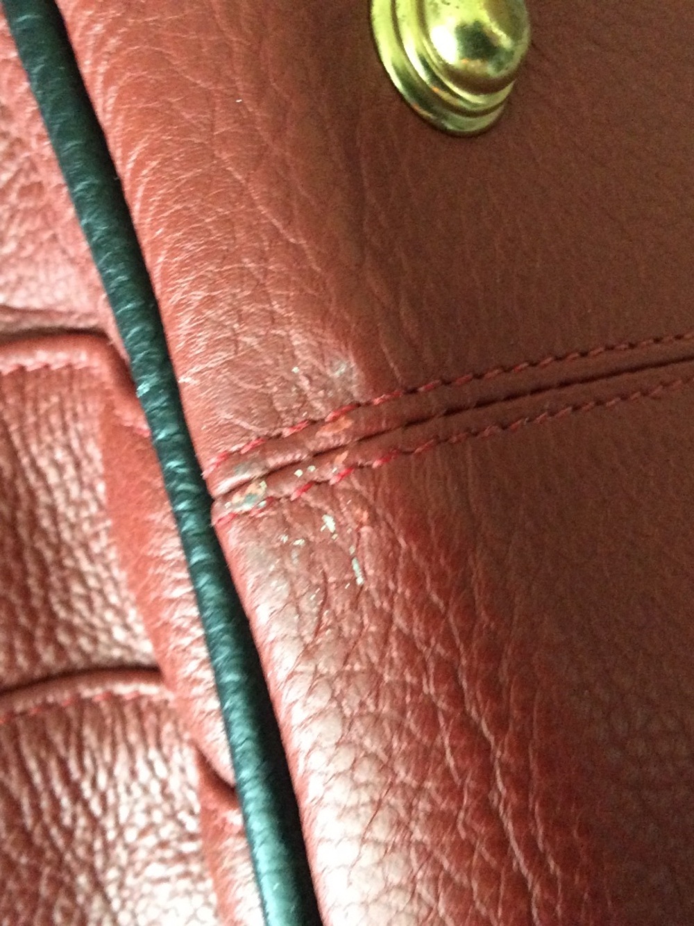 JP Ourse Duffle Weekender - Berry & Black - Picture 10 of 13